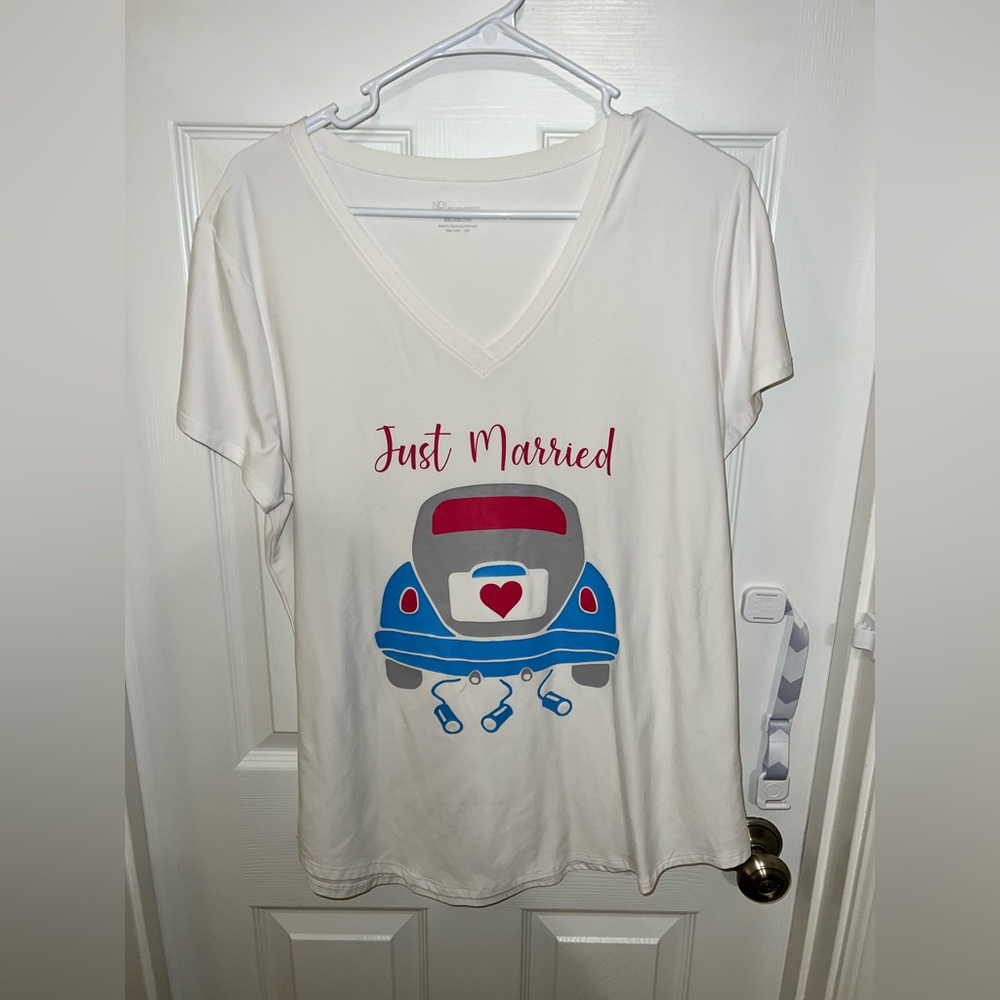Just married tshirt